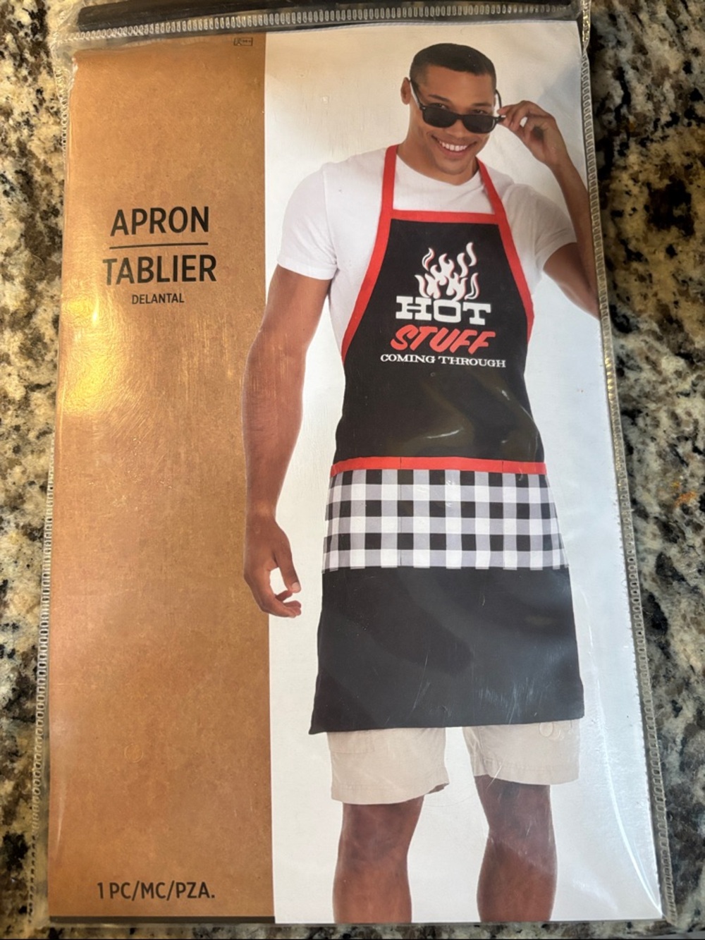 FATHERS DAY GIFT 🎁. 
Hot Stuff Graphic Barbecue Apron